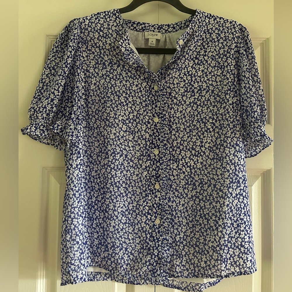 J.crew Blouse Women's Size S Floral Blue White round neck blouse Short Sleeve
